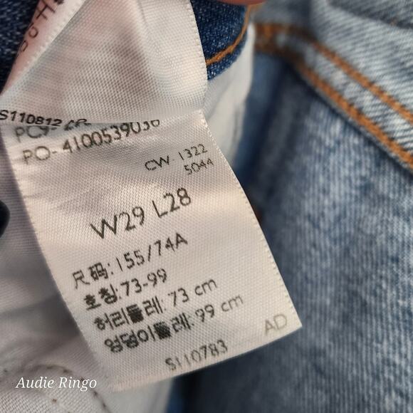 Levi’s 501® Distressed High-Rise Straight Jeans Light Wash W29 L28 - Picture 12 of 12